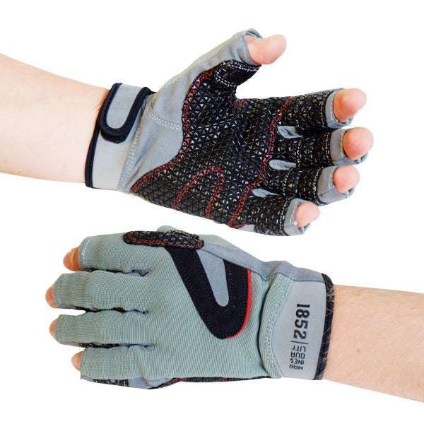 1852 Sailing gloves w/fingers black with Silicon grip size M