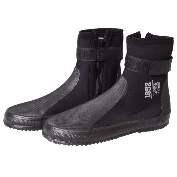 1852 Neoprenstiefel schwarz Größe 39