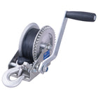 Rock trailer winch 545 kg. Including 8 meters of webbing with hook.