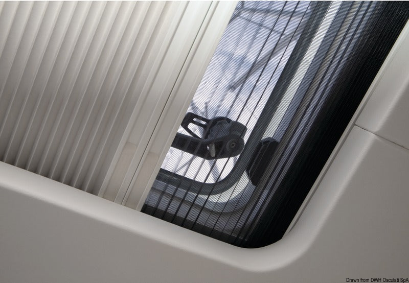 Dometic Oceanair SkyScreen Pleated plisségardin med mørklægning og myggenet til Bomar 1029, hvid