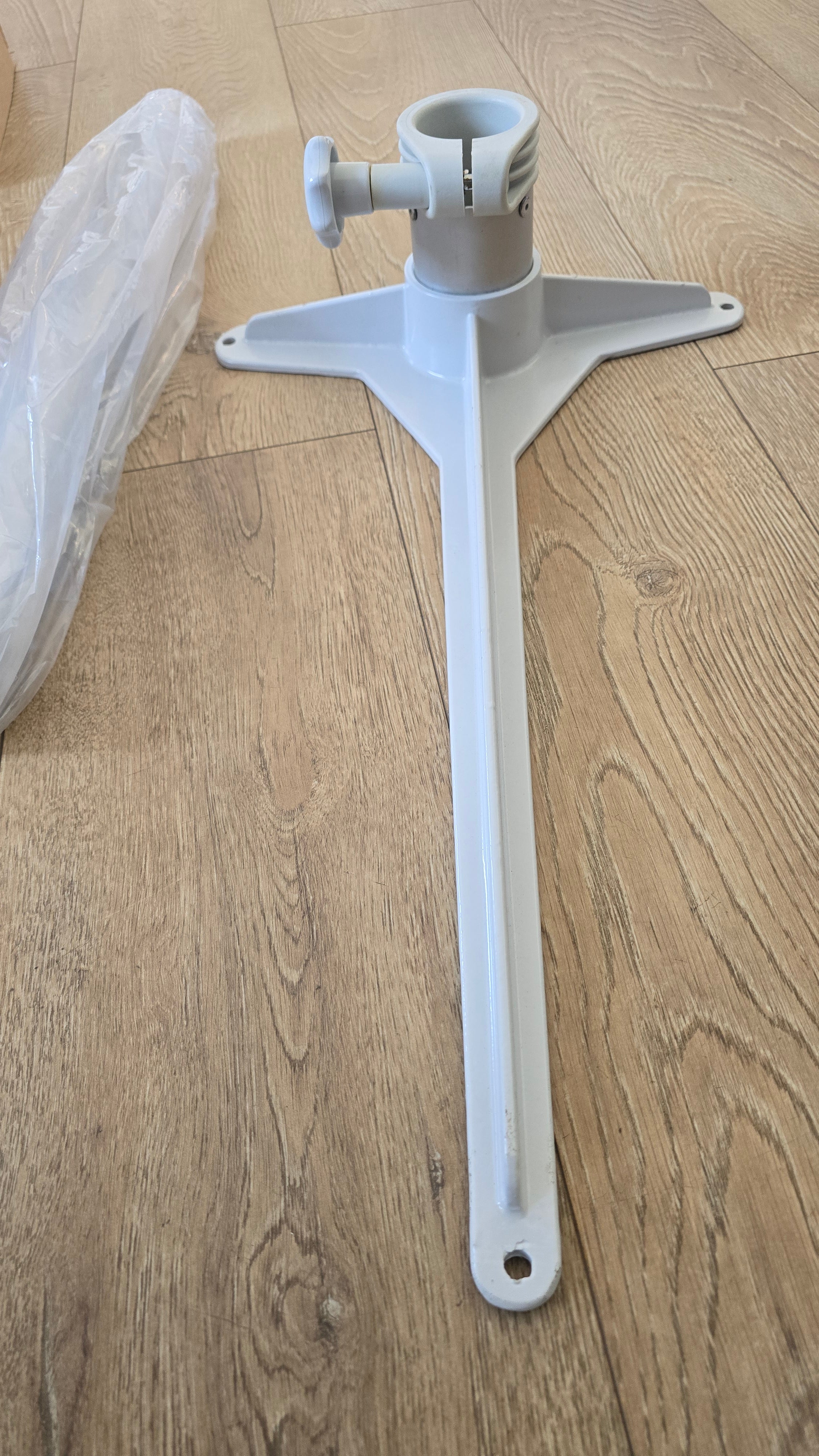 OUTLET - Bordstativ justerbart 500–850 mm – til båd, campingvogn og autocamper
