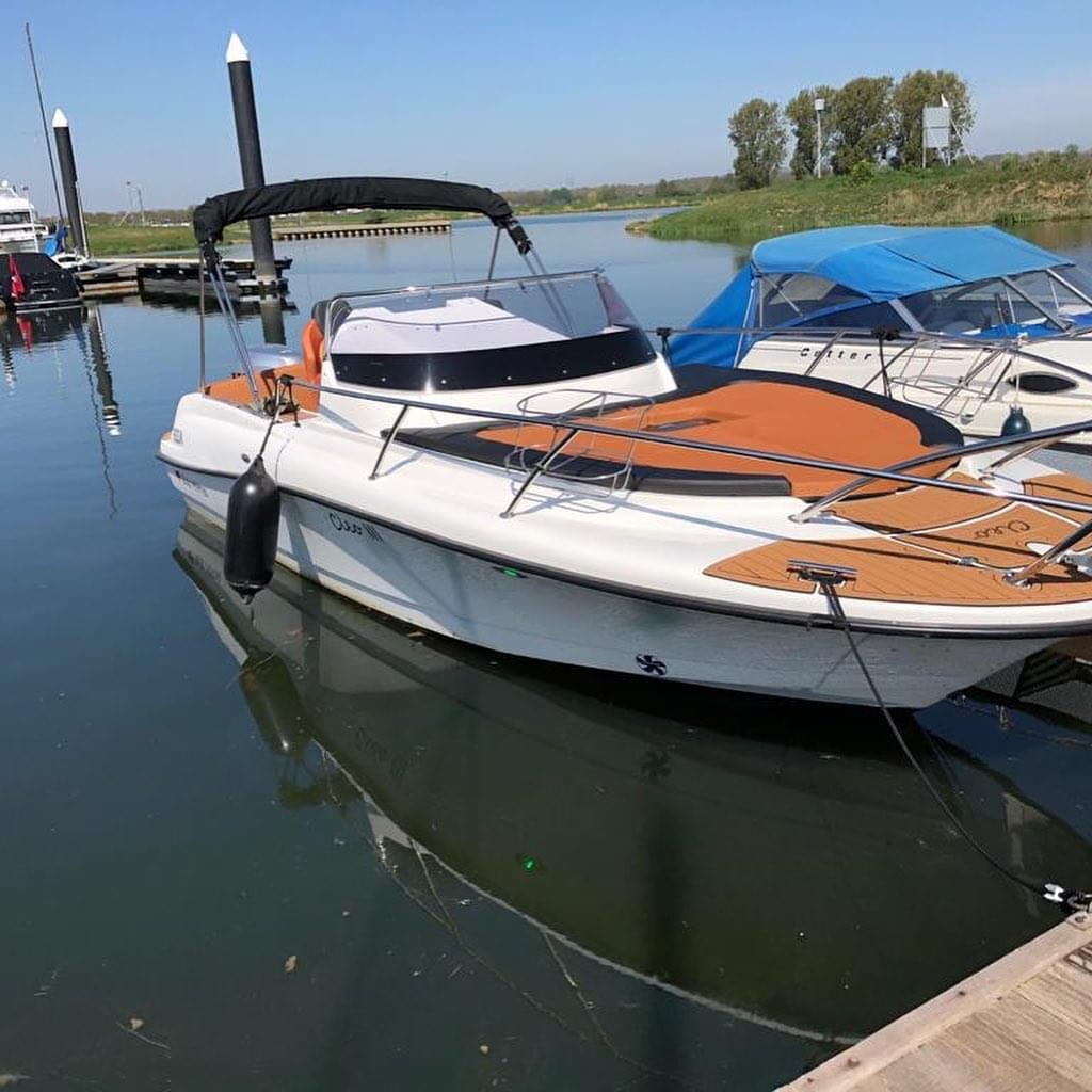 ALPINA 750 SUNDECK