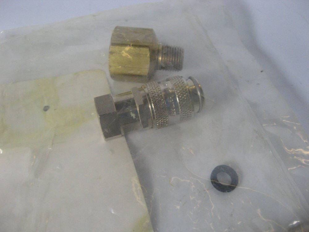 Quicksilver adapterkit til brændstof- og lufttryksmåler 91-803804A2