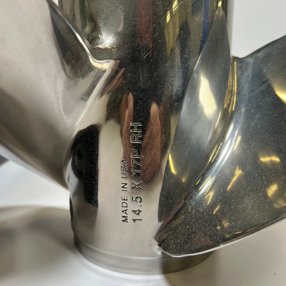 Mercury Enertia 14,5 x 17″ RH 3-bladet propel i poleret X7 rustfrit stål