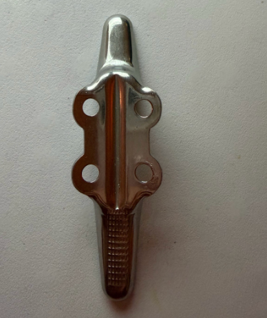 Rustfri låse-/beslagsdel med greb – 9 cm – Marine