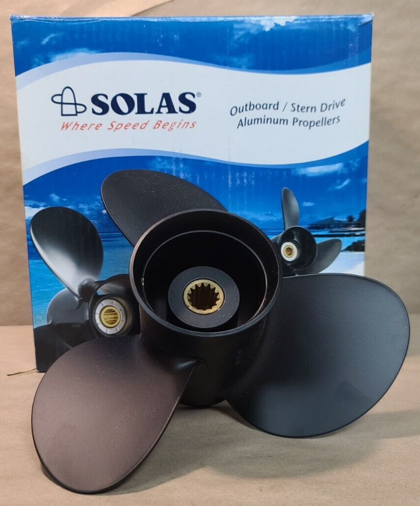 Solas Amita 3 aluminiumpropel 9,25 x 9 til Suzuki, 10 splines