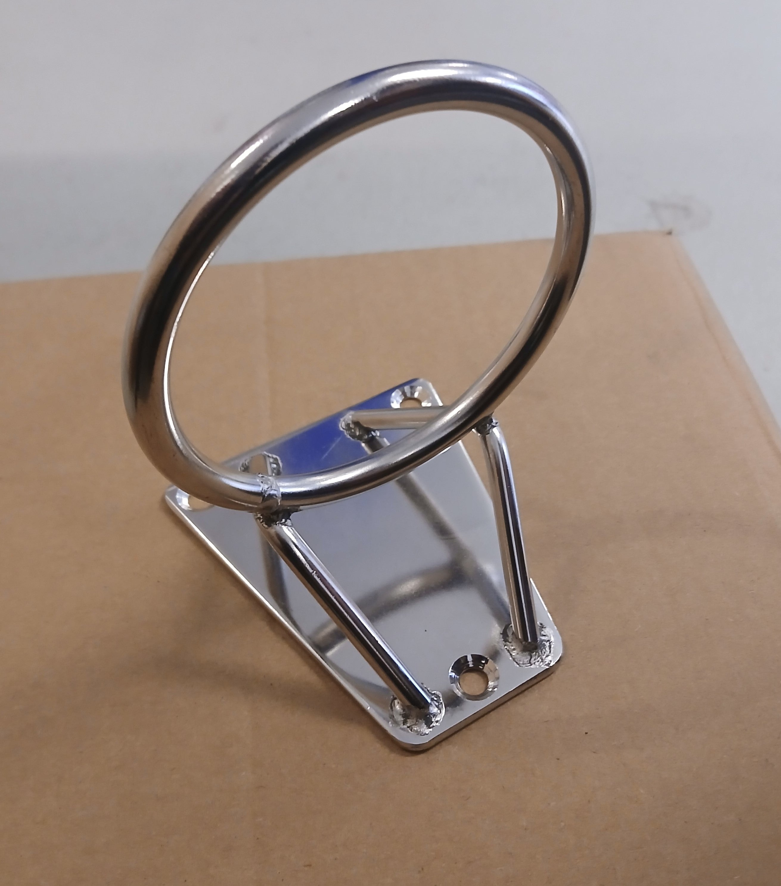 Spilerstage holder