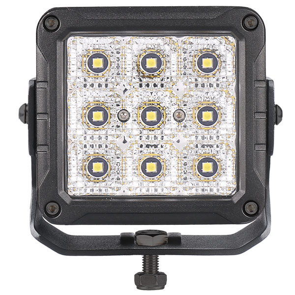 1852 dækslys 10-30Vdc, 45W Osram LED, flood, 3756lm