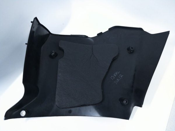 Mercury Marine nedre kåbepanelsæt i sort til Verado 6-cylindret X-Long og XX-Long