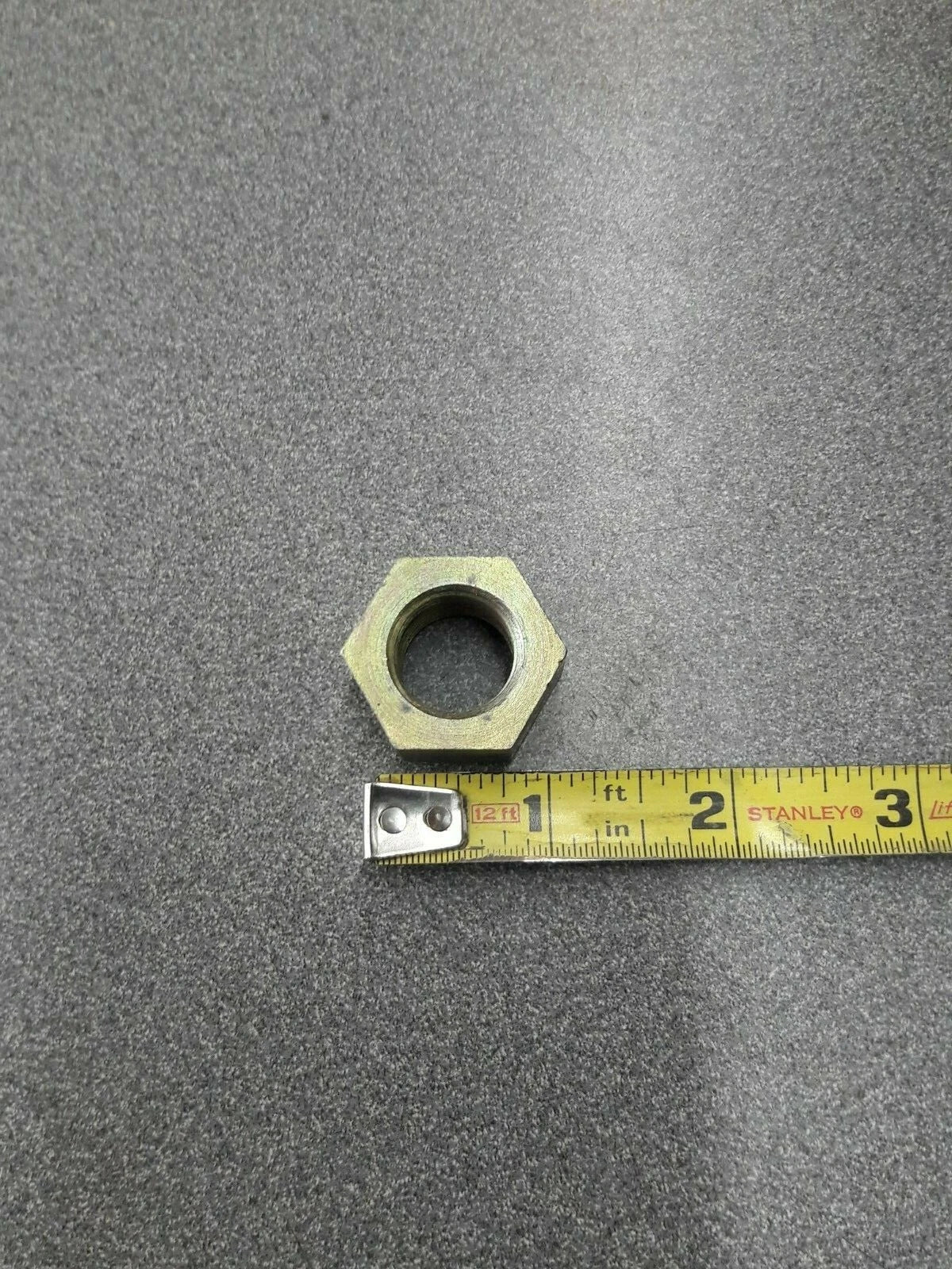 Original Mercury Marine svinghjulsmøtrik 11-851832