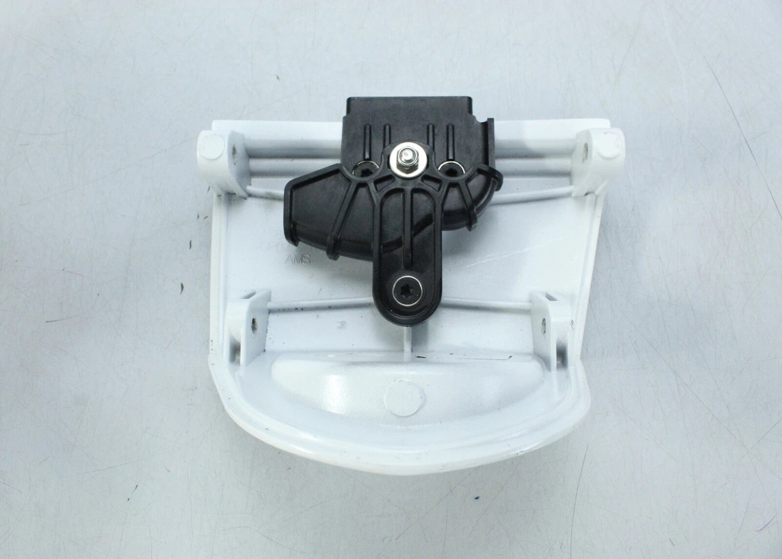Mercury Marine nedre frontkåbe i Cold Fusion hvid, OEM 8M0142717